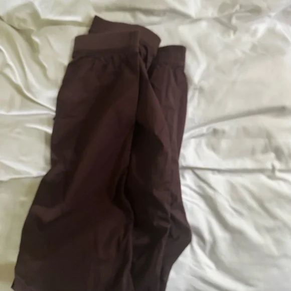 Stone Island Lightweight Cargo Pants Dark Burgundy size 32 - Picture 5 of 7